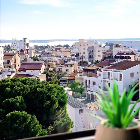 Sveltos Aparthotel Larnaca