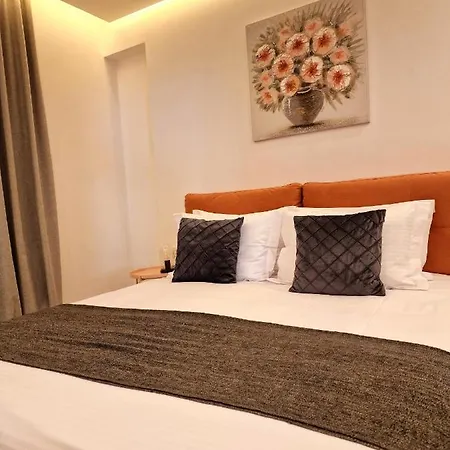 Aparthotel Sveltos