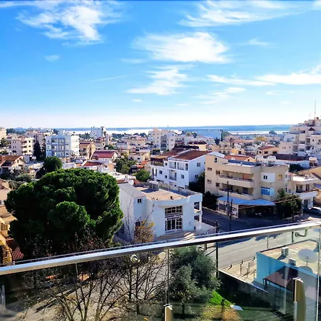 Sveltos Aparthotel 4*