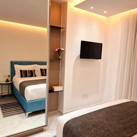 Sveltos 3 Bedroom