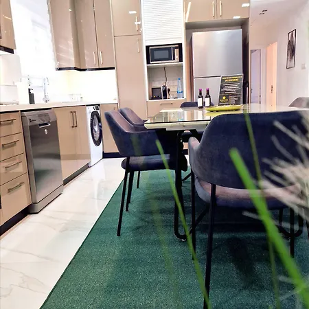 Sveltos 3 Bedroom 4*