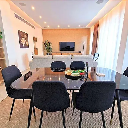 Aparthotel Sveltos