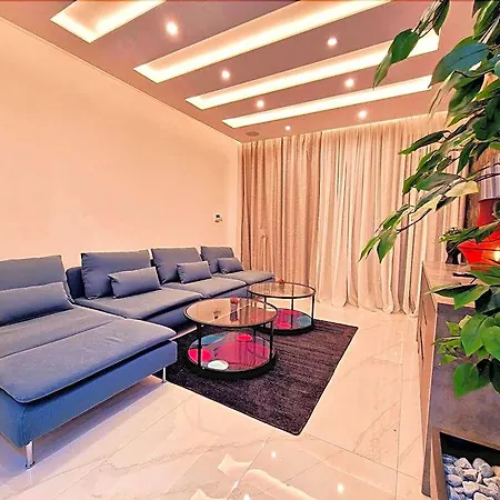 Sveltos 4*