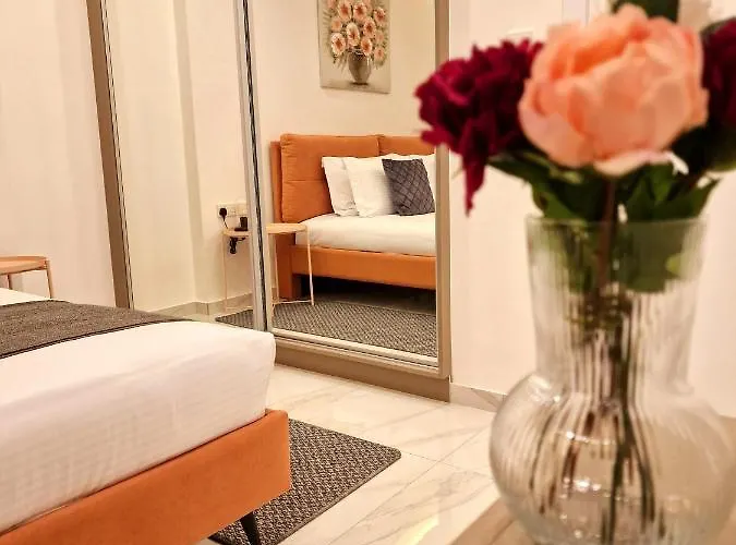 Sveltos Aparthotel 4*